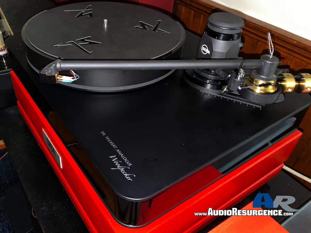 Dr. Feickert Woodpecker turntable Kuzma Stogi S 12VTA tonearm | Audio Resurgence - High End Audio Reviews and Products Dr. Feickert Woodpecker turntable Kuzma Stogi S 12VTA tonearm